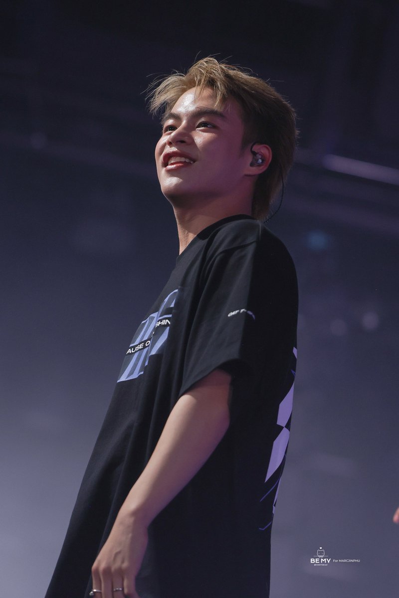 250622 

<a href="/Marckrisk/">MARCKRIS</a> 

#CATTSHIRTxBUS

#MARCKRIS 
#BUSbecauseofyouishine