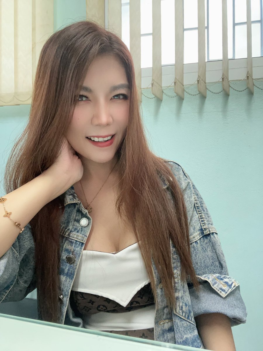 DegreesDiff's tweet image. เบื่อข้าว🍛🍲🍝ข้างทาง ~ อยากกินข้าว🩷ข้างเธอ