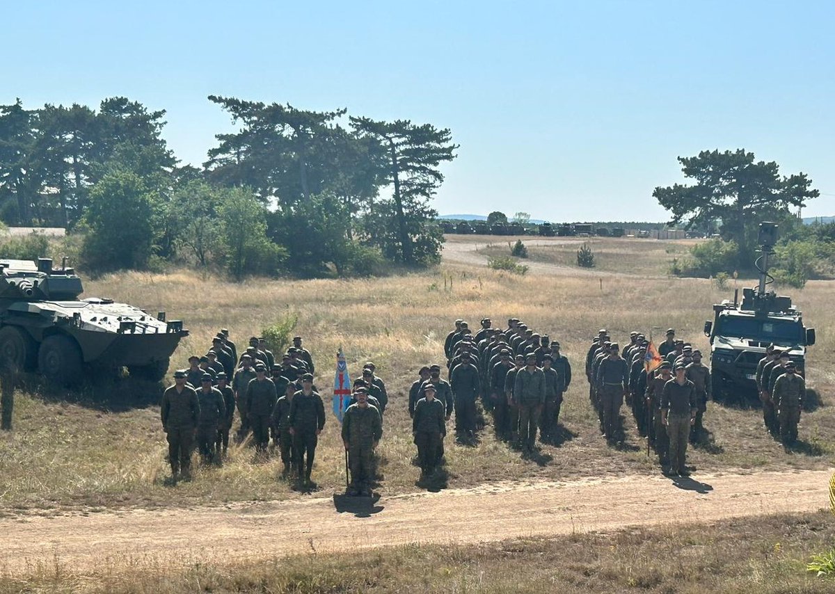 #SaberGuardian25: Motores en marcha y unidades preparadas, Brigada de la Legión y Regimiento de Caballería “España” 11 comienzan el repliegue a España tras finalizar este ejercicio de integración internacional, liderado por EEUU, con nuestros aliados <a href="/NATO/">NATO</a> desplegados en Hungría.