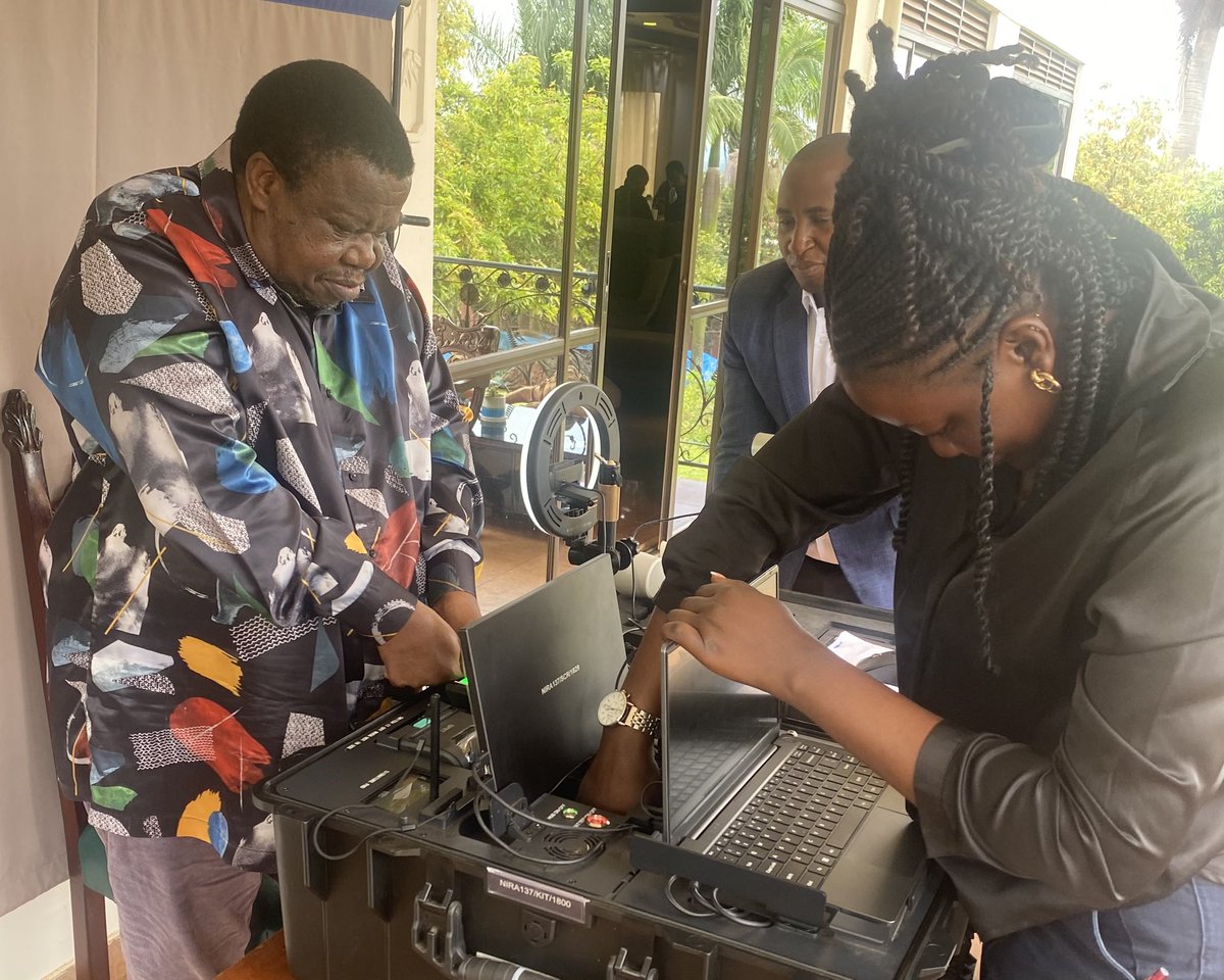 MushabeOsborn's tweet image. Let’s embrace the Mass Renewal Exercise by @NIRA_Ug
#Renewal is free
#Fellow citizens, let’s participate and encourage our other comrades to renew their National IDs