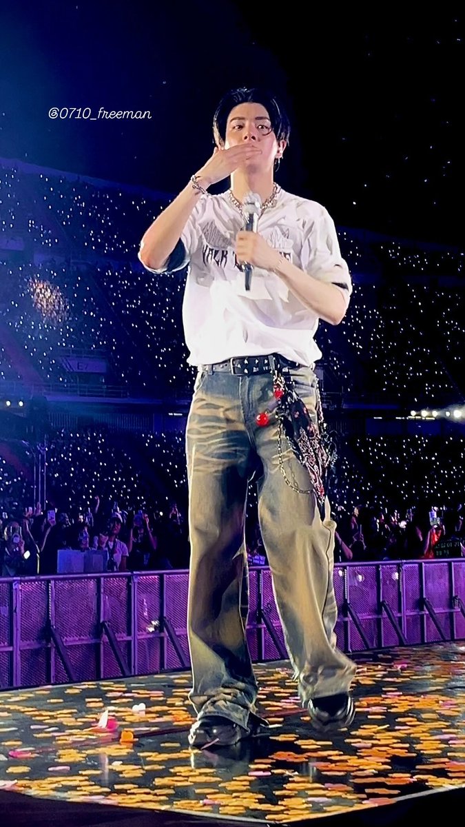 ファー⚡️ tweet media