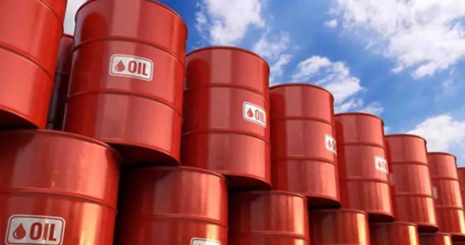 ArgaamPlus's tweet image. Brent crude rose 1.45% to $78.12 at 8:01 am Makkah time, after touching $81.40 in early session

argaam.com/en/article/art…

#Oil
#Brent 
#NYMEX