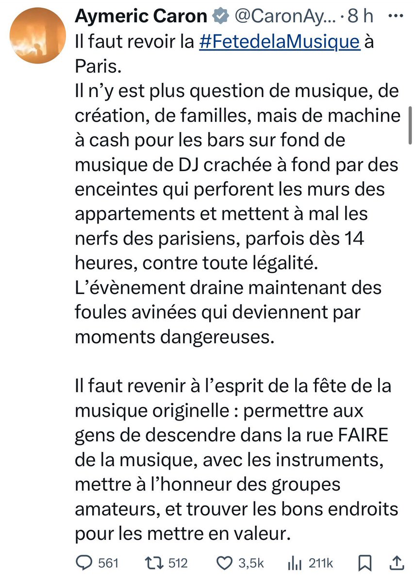 Programme culturel de LFI. Commençons par la fête de la musique: Le coût d’envoie au clairon par notre maître suprême J2M, un papa qui joue de la flûte pour sa famille de 20h à 22h… un petit bal musette bien de chez nous place de la république jusqu’à minuit… épicétout