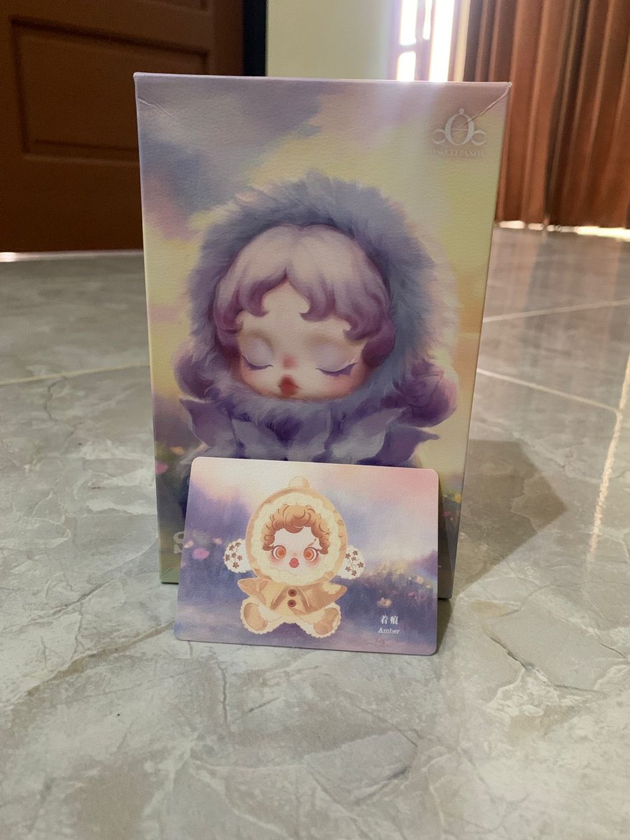 shpgrll's tweet photo. halo guys ada yg minat skull panda yang amber gaa? masi segel ya ges 100% ori popmart 
harga pop mart 299k aku jual 275k aja
yang mau bisa komen yaaw #skullpandaamber #skullpandacharm #popmart #blindbox #skullpandalimpressionnisme https://t.co/KjhKzE6Ky1