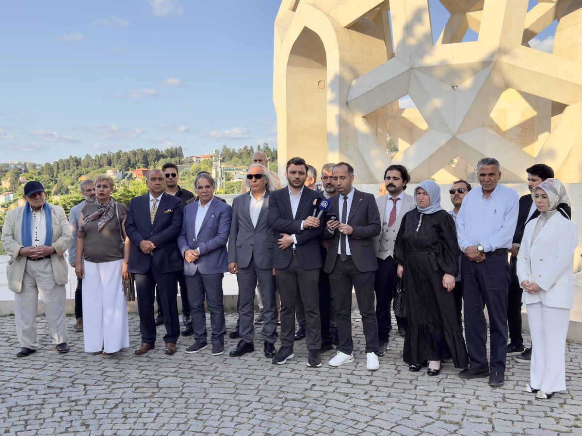 Medya Platformu olarak İçişleri Bakanlığımızla birlikte düzenlediğimiz “Terörsüz Türkiye Yüzyılı Kongresi” programımızı  başarı ile tamamladık...🇹🇷

Tüm katılımcılarımıza bizimle beraber bu kongrede bulunduğu için teşekkür ederiz.
