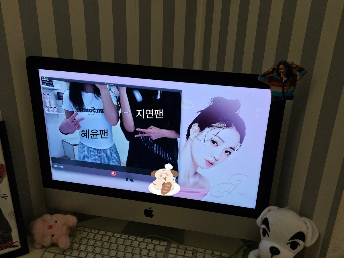 #The_Story_of_J  
#happyjiyeonday 
#임지연 
생카 너무 예뻐요 ㅠㅠ특전 귀여워요 ㅋㅋㅋㅋㅋㅋ