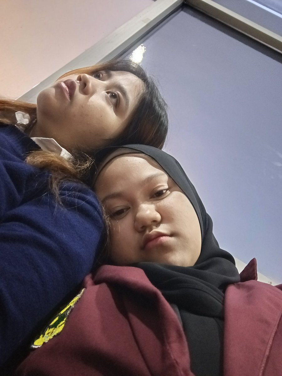 Rriiss3's tweet photo. lamaa bgtttt, plis udah udahan ajaa plis panggil nama gueeee plizz https://t.co/6hVNc0pqTH