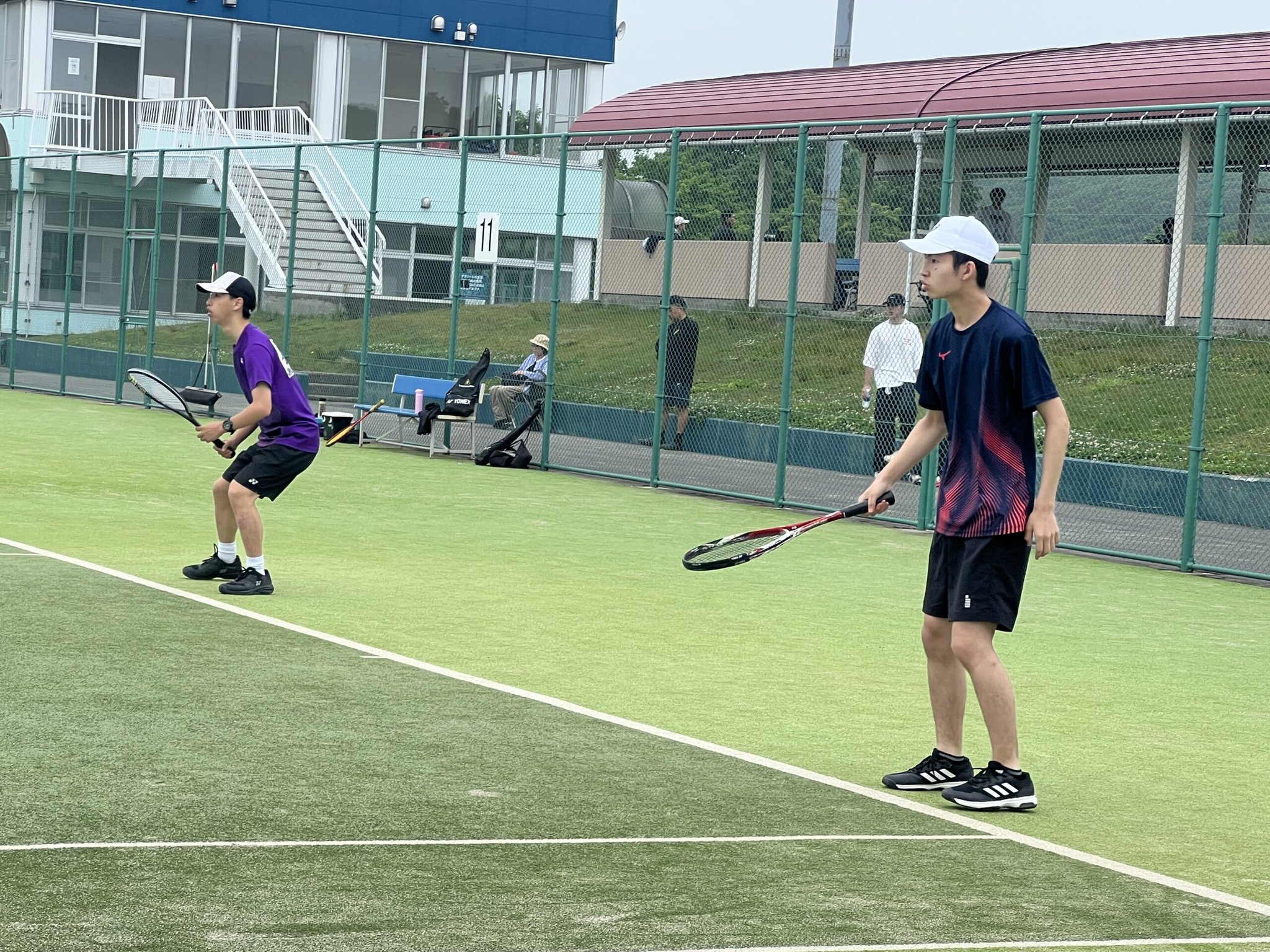 駒大苫小牧　グラウンドコート 駒澤大学附属苫小牧高等学校野球部