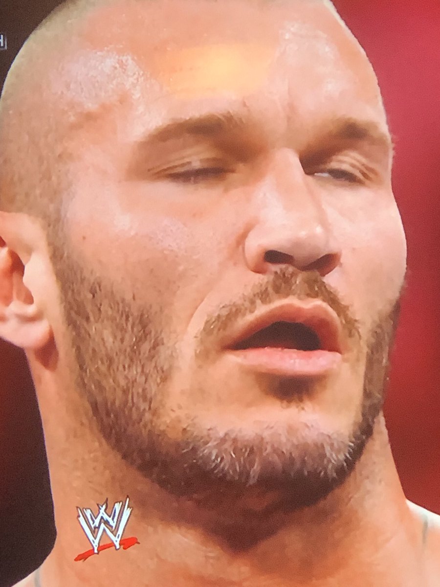 Yukon Cornelius tweet media