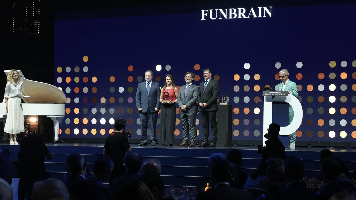 Ade Vallès tweet media