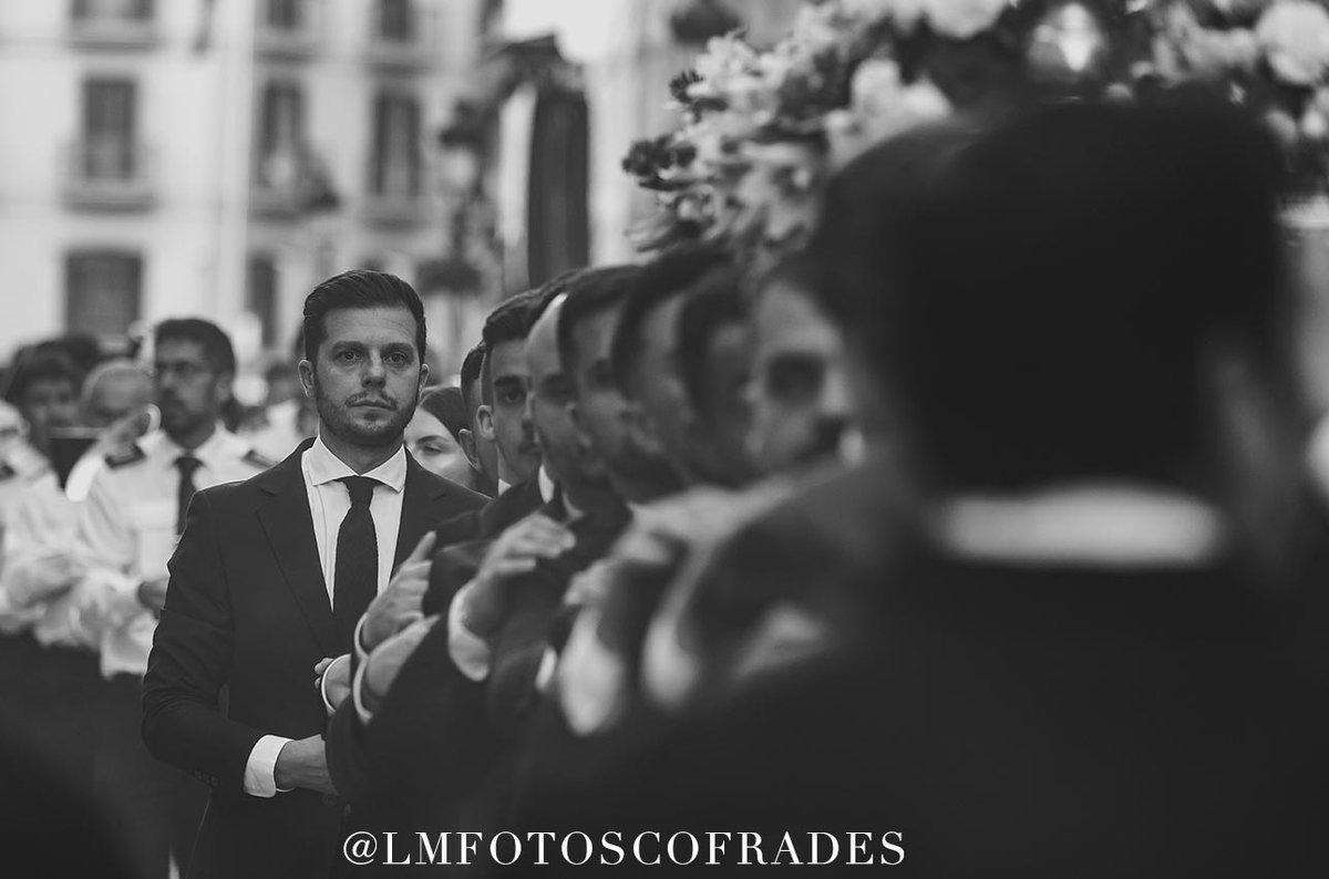 Detalles del Corpus Christi #CofradiasMLG (Vamos con un poco de Patrimonio Humano) #CofradiasMLG <a href="/DaffariHDT/">Asociación Cultural Daffari Hombres de Trono</a>