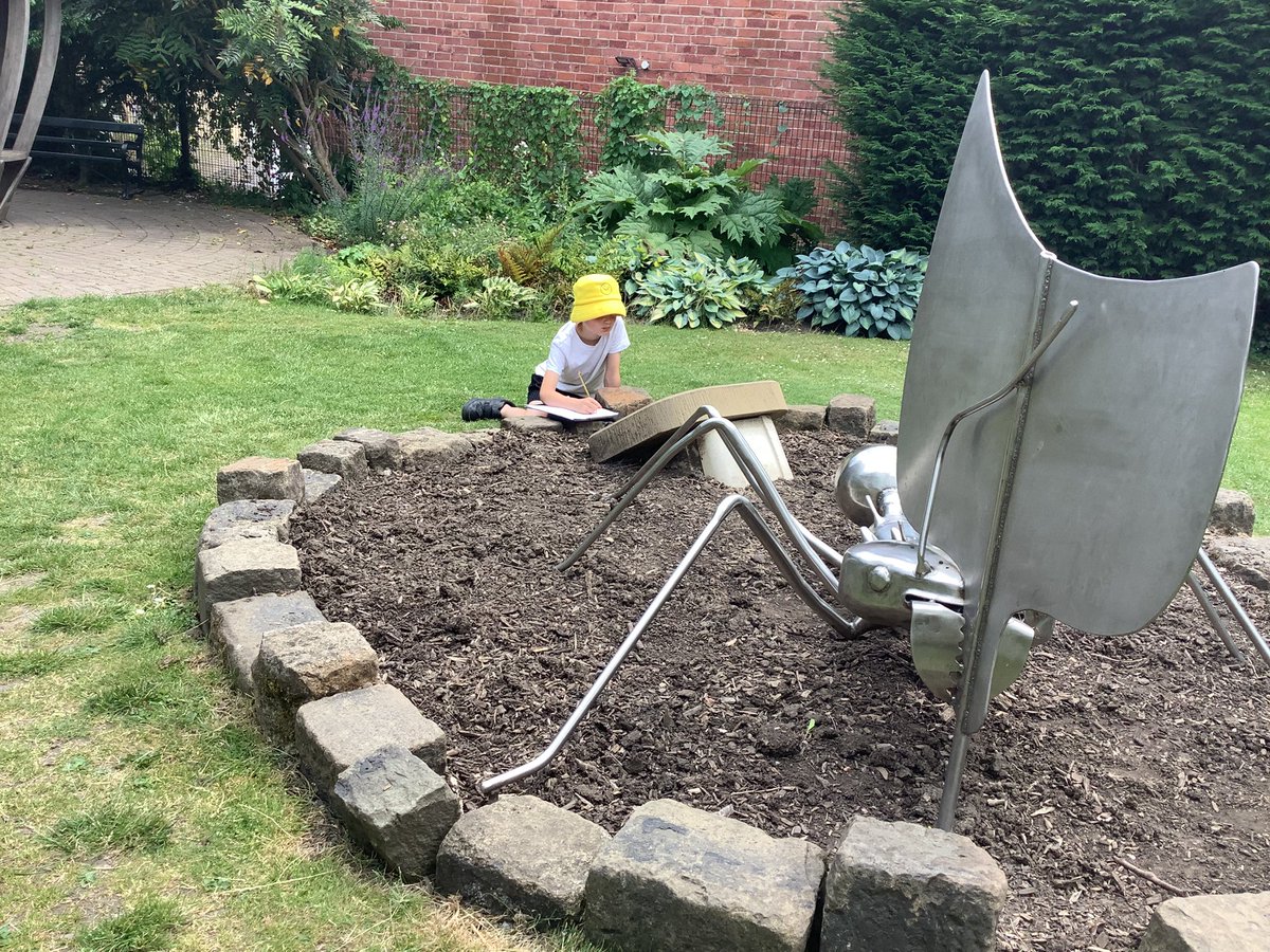 ReinwoodJuniors's tweet photo. The Eco Team had an amazing day at the Botanical Gardens. They learnt so much!
#RJSEcoTeam
#RJS5D https://t.co/wEtNXvf88b