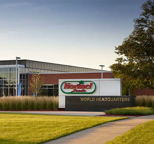 Hormel Sues Johnsonville Over Alleged Trade Secret Theft: swineweb.com/latest-swine-n…