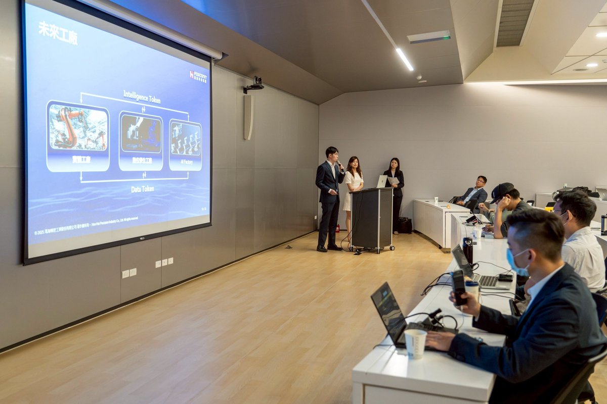 Hon Hai (Foxconn), alongside its key affiliates, is participating in a two-day investor seminar series to present the Group’s latest achievements and strategic outlook.

#Foxconn #FoxBrain #AI #Semiconductors #EV #Robotics #ESG #Innovation #Sustainability #TIRI #InvestorRelations