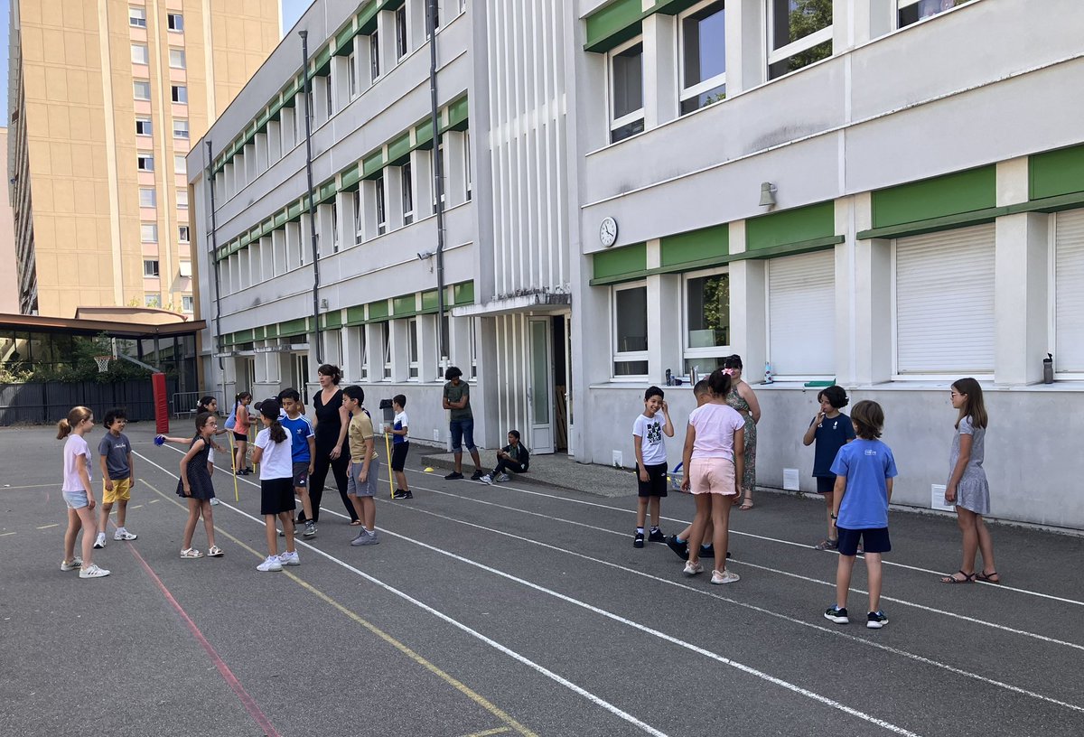 Académie de Lyon tweet media