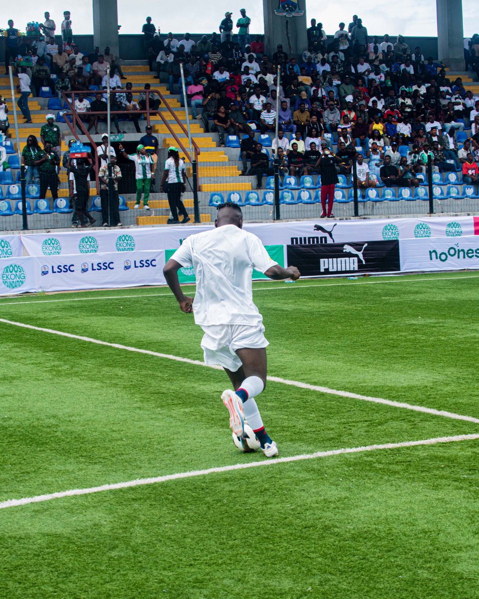 Another trophy added to the collection, call me a serial WINNER 🏆