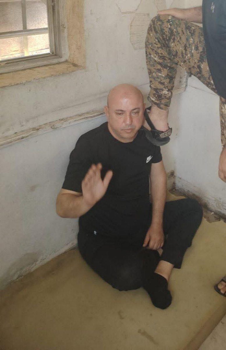 كيف بتعرف انك ما تحررت لما لي كان واعدك يكون افضل من النظام بيطلع اوسخ منه ويستعمل نفس أسلوب النظام البعثي جيش ابو شحاطة