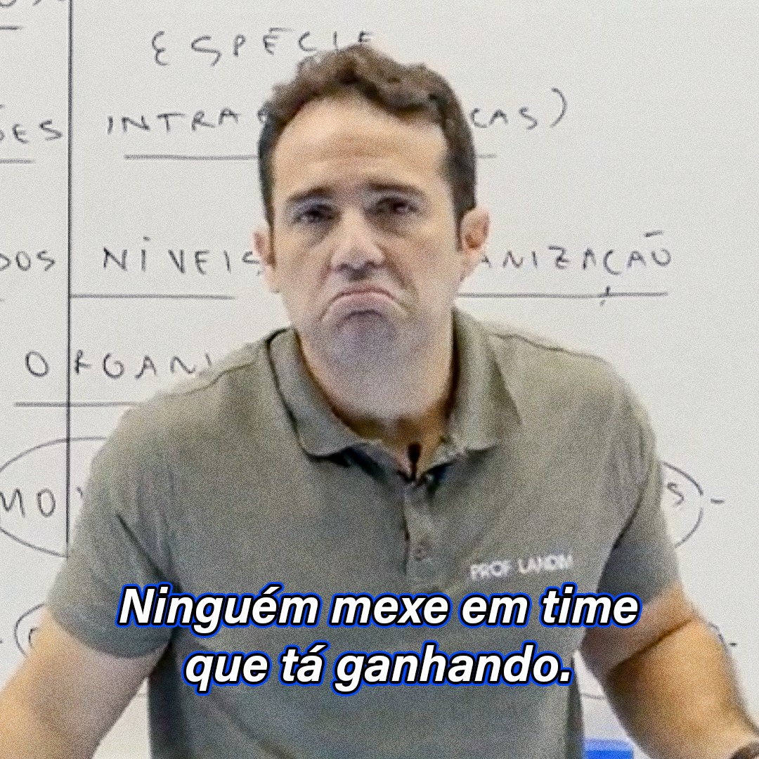 studyre_'s tweet image. Bom diaa!! Voltando hoje das férias que eu tirei e me sinto renovada! vou começar meu dia com pai landim e vocês??