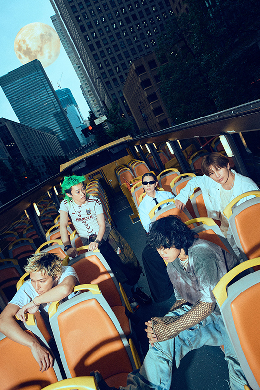 --------------------
#THEBEATGARDEN
フルアルバム『MADE IN DAMAGE』
8/27(水)発売💿
---------------------

「present」や「わたし」、最新曲「Happy Ender」などのシングル曲に加え、アルバム用に新録された楽曲が収録予定🎧

🎁先着特典：ポスター

🔗ご予約はこちら
hmv.co.jp/news/article/2…