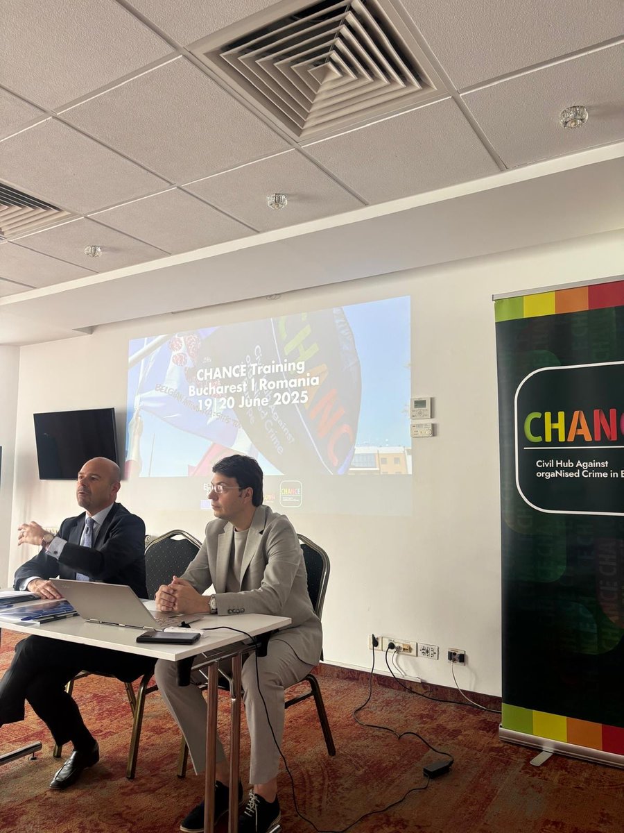 Pleased to join the CHANCE Meeting in #Bucharest, part of the #EUYouthInPower project. We discussed #RuleOfLaw, #YouthEngagement, #SocialReuse of #ConfiscatedAssets &amp; civil society’s role against corruption. 🇮🇹 supports 🇷🇴 on its path to #OECD.