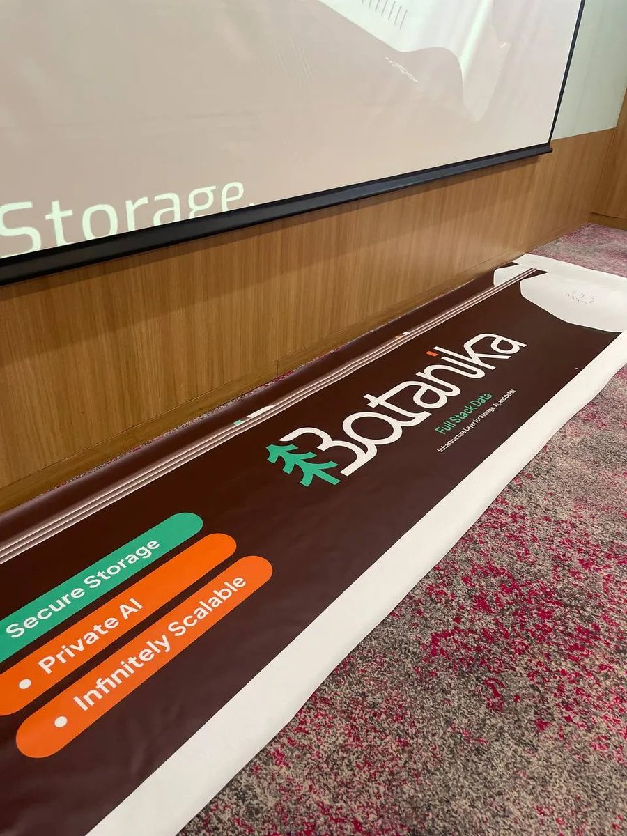 botanika_sol's tweet image. 🇻🇳 Vietnam, the wait is over! 🎉

We officially launched #NIMBUS with a fantastic event in Vietnam, celebrating with partners and our amazing community. 

Attendees got to experience Nimbus firsthand, and the energy was incredible! Big things are coming!

The #DePIN on $SOL, Be…