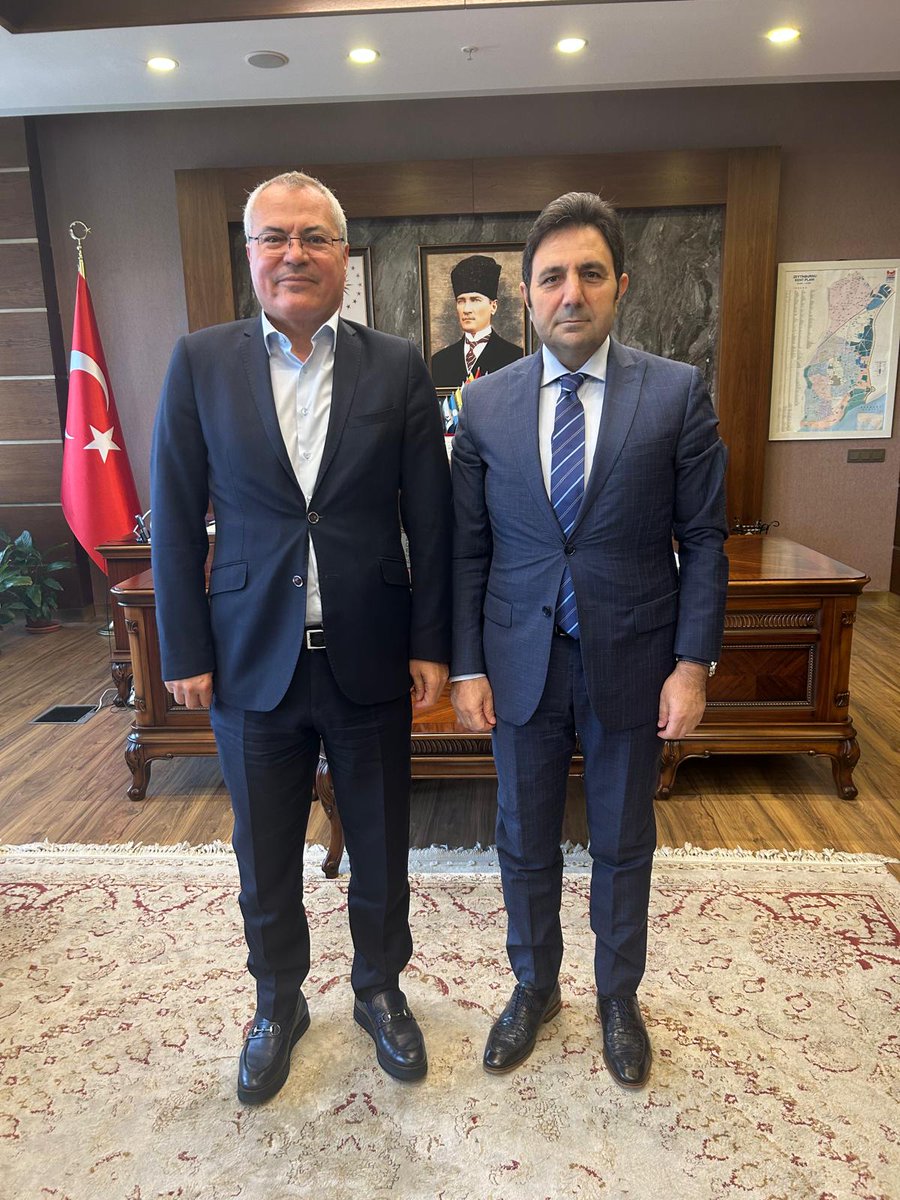 Vali-Mülkiye Başmüfettişi Sayın Ahmet Deniz, Kaymakamımız Dr. Adem Uslu'ya ziyarette bulundu.