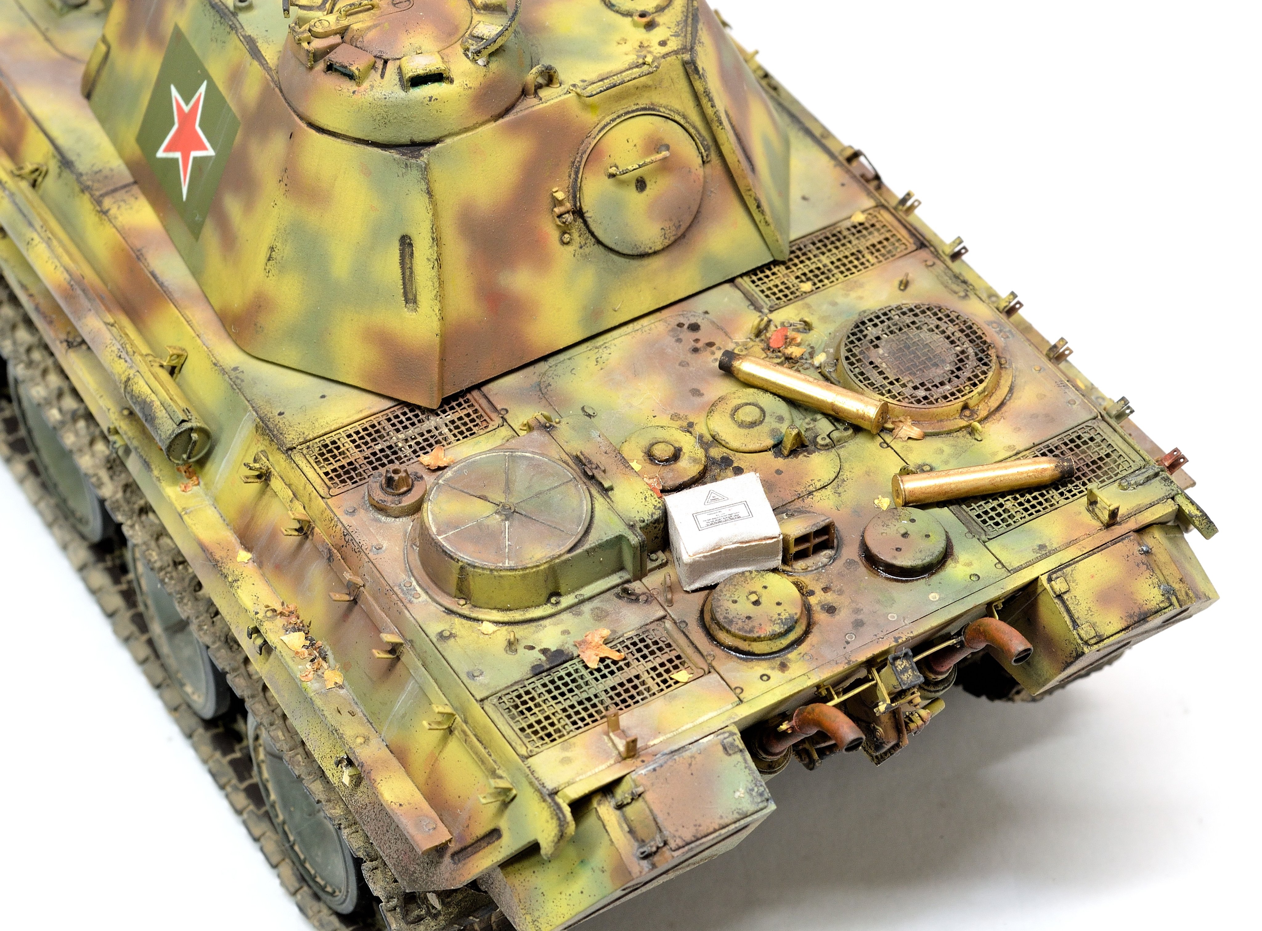 Amazon | Aierforecs1 Model 1/43 中国人民解放軍 99式戦車（ZTZ