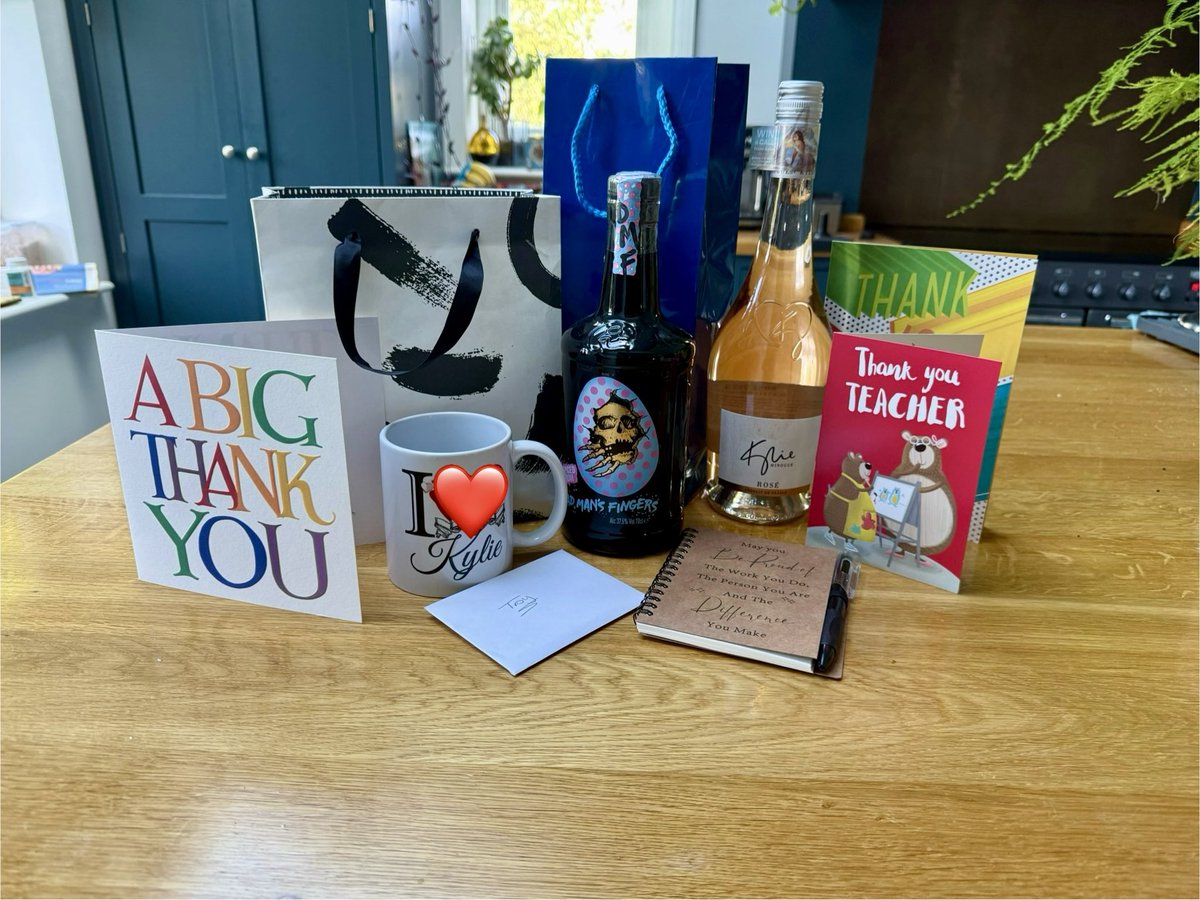 Feeling very appreciated by my GCSE students
.
.
.
#tutor #gcse #feelingappreciated❤️