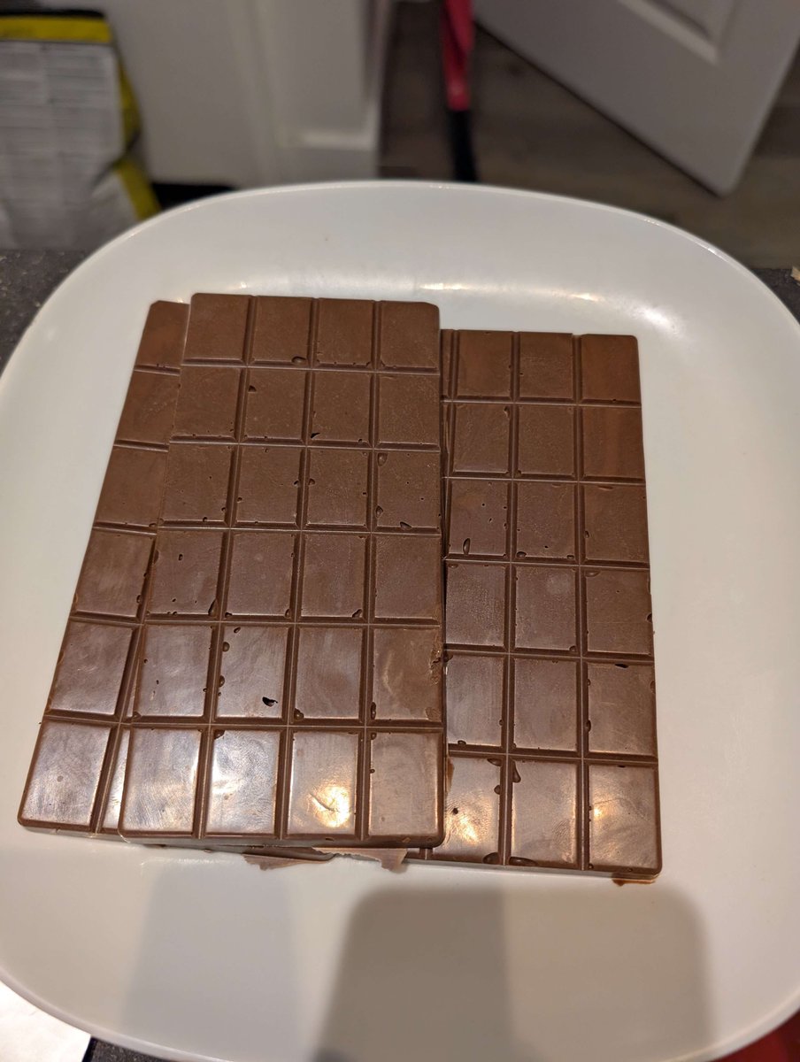 EntropicElixirs's tweet photo. This is some mighty fine looking white chocolate!

Don't believe us? Buy some Fool's Chocolate and find out!

https://t.co/vx8znjSKyE https://t.co/emRzOQTfow