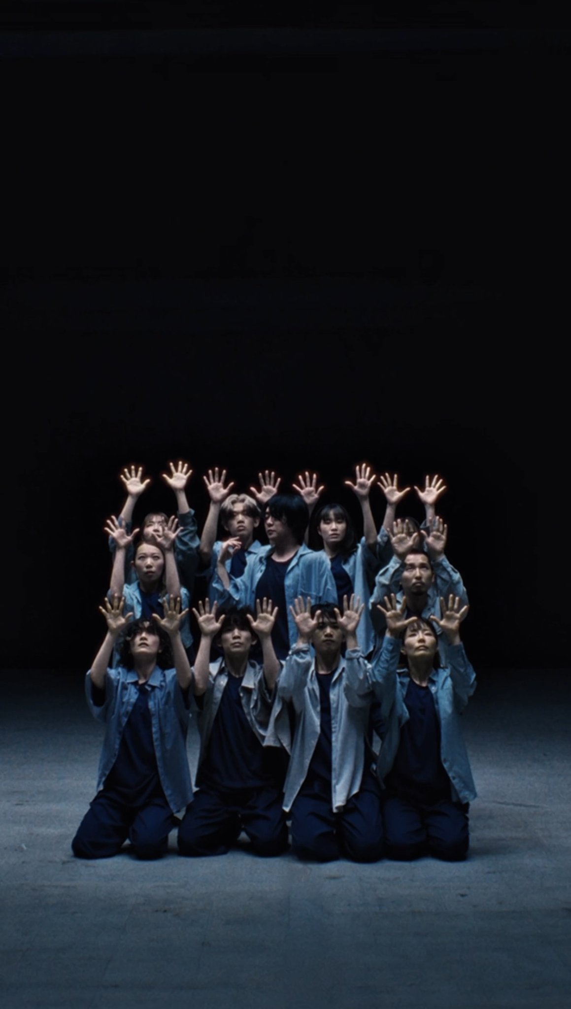 自作の絵画のダンスする子 自作の絵画のダンスする子