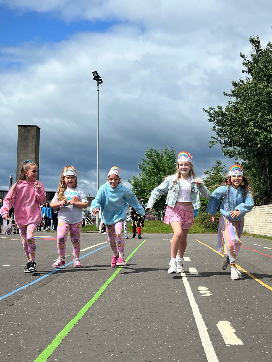 Miss Harper tweet media