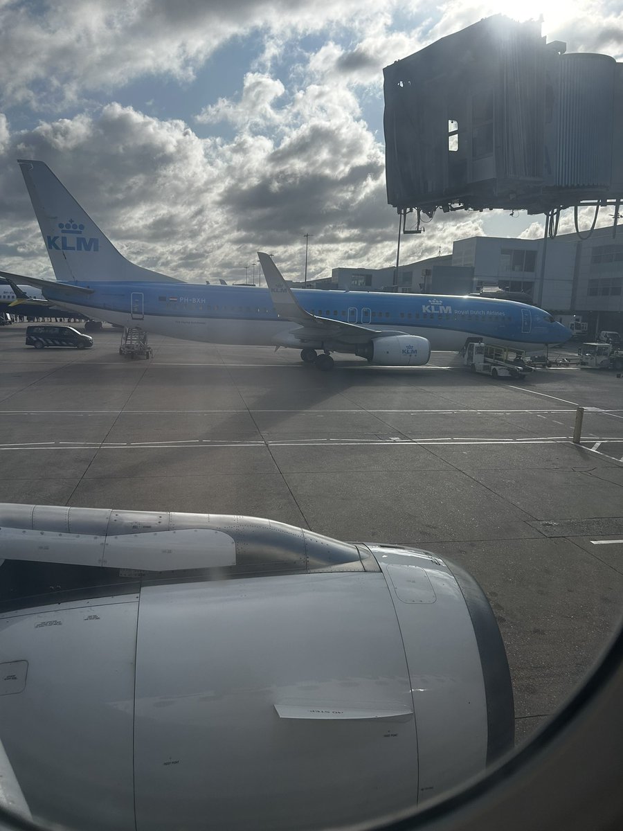 Claire Wheeler (@astle1968) on Twitter photo Düsseldorf bound ✈️
Pray for Claire 🙏🏻 and pray for Claire’s plants as <a href="/le_lebouf76/">Jason Wheeler</a> is in charge of watering duties 👀 Düsseldorf bound ✈️
Pray for Claire 🙏🏻 and pray for Claire’s plants as <a href="/le_lebouf76/">Jason Wheeler</a> is in charge of watering duties 👀