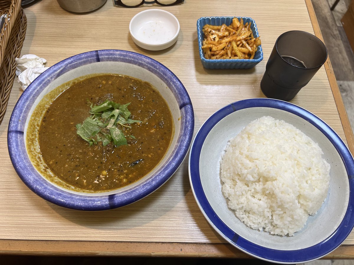 エチオピア10辛！ここの辛増しは良くあるただのレッドペッパー増しとは全然違う。最高です😃多摩支店なんとかできないだろうか🤔