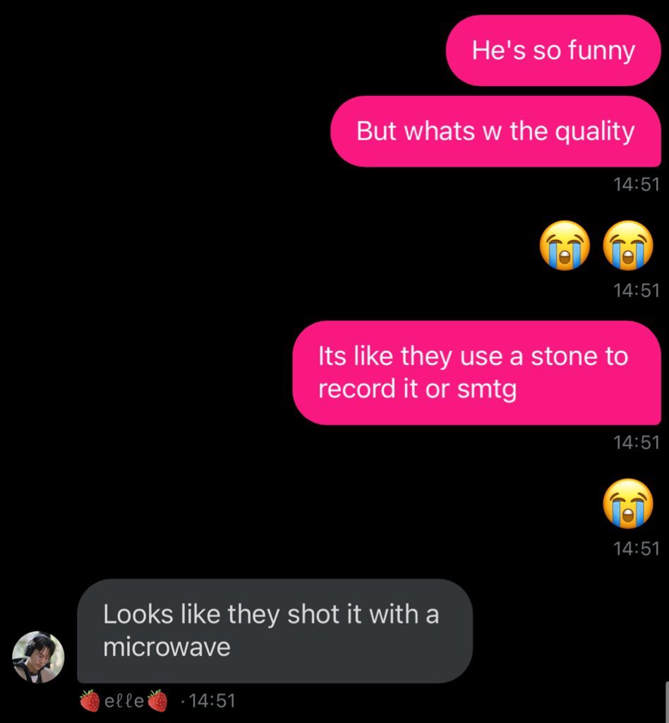 hoe4maxnat's tweet image. Me 🤝🏻 Elle 

#LowQualityVideo #HighQualityContent