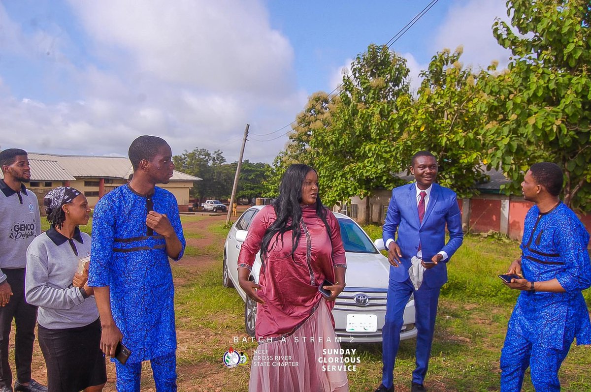 nysc360's tweet photo. We were graced with the ministry of Rev Samuel Bassey as he brought us into a deeper understanding on the importance of Light. The word came with power and many were healed and delivered to the glory of God

#NYSCBatchAStream2 #SundayGloriousService https://t.co/MV5KFEJklx