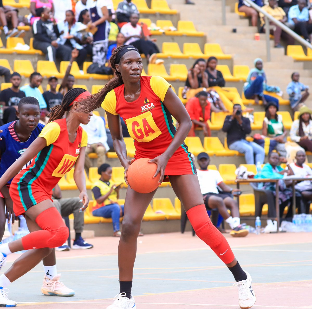 sportslens1's tweet photo. Mercy Batamuliza on fire as KCCA’s GA 💥🔥 Dominating the circle, feeding goals, and making key interceptions! Our #MercyMagic is in full swing this season! #KCCAQueens #NetballUG https://t.co/5hxMBz9GqB