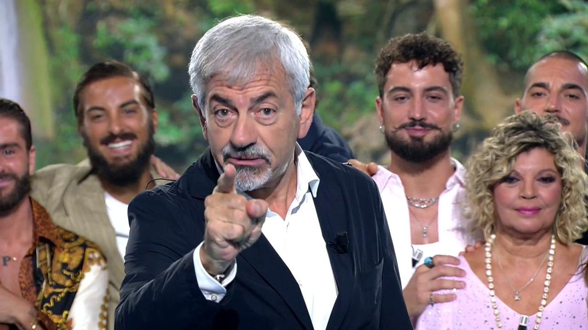 Cuarzo Producciones (@cuarzotv) on Twitter photo 🔥¡#SVDBTFinal LIDERA la última noche de @supervivientes!🔥
<a href="/carlos_sobera/">Carlos Sobera</a> reúne al 17.6%, 1.097.000 de audiencia media y 3.33 M de espectadores únicos. Destaca con un TC del 18% y un target de 19.8% entre 25-44. Arranca con un 15.3% y finaliza con un 27.9% alcanzando picos de 🔥¡#SVDBTFinal LIDERA la última noche de @supervivientes!🔥
<a href="/carlos_sobera/">Carlos Sobera</a> reúne al 17.6%, 1.097.000 de audiencia media y 3.33 M de espectadores únicos. Destaca con un TC del 18% y un target de 19.8% entre 25-44. Arranca con un 15.3% y finaliza con un 27.9% alcanzando picos de
