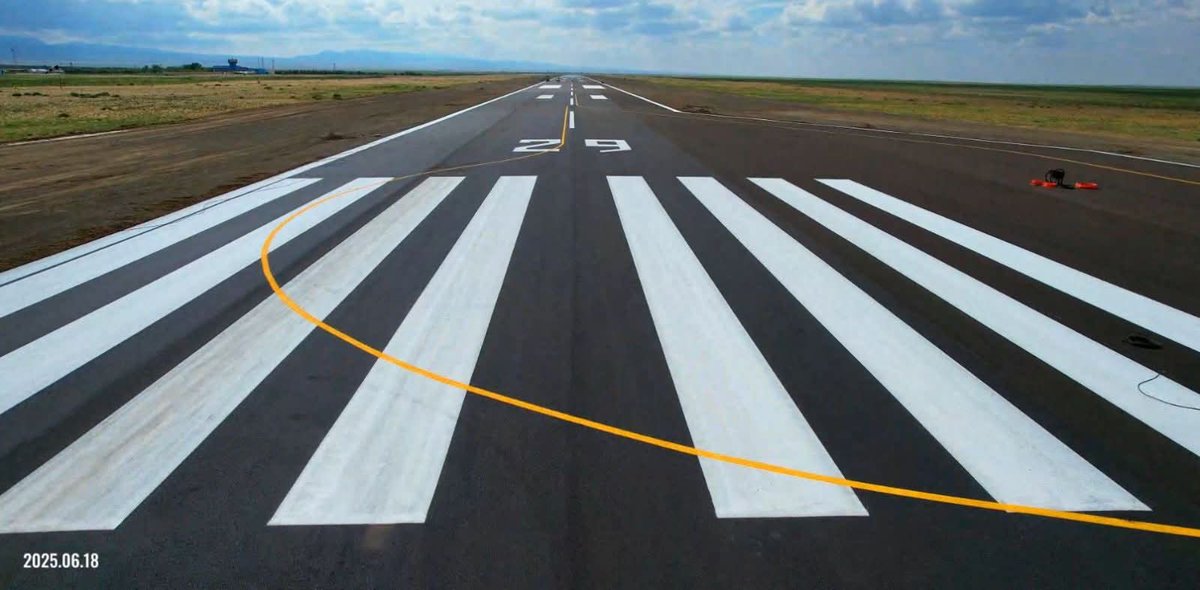 Гурвансайхан нисэх буудлын хөөрч буух зурвас албан ёсоор өнөөдөр нээлээ. Манай багийн хувьд том туршлага боллоо. 55 хоногт шуурхай, чанартай гүйцэтгэсэн мэргэжлийн баг хамт олондоо талархал илэрхийлье ээ✈️✈️✈️