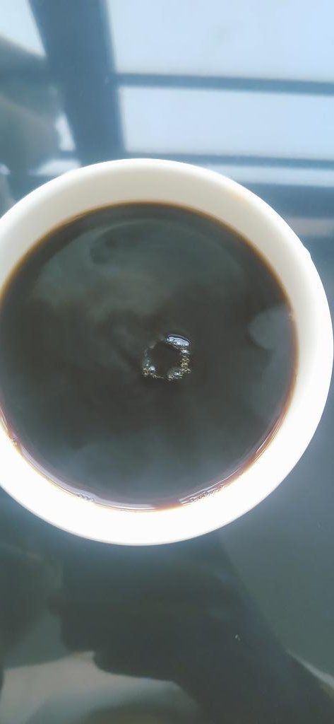 collinskimanth2's tweet photo. Hi cousins ☺️ ,bros and sisters a
coffee time
Share your coffee mug
Kenya pb /natural Ratio 1:1
#coffeedoctor
#Coffeeconnection
@NyokabiJesse https://t.co/en4FsmunSQ