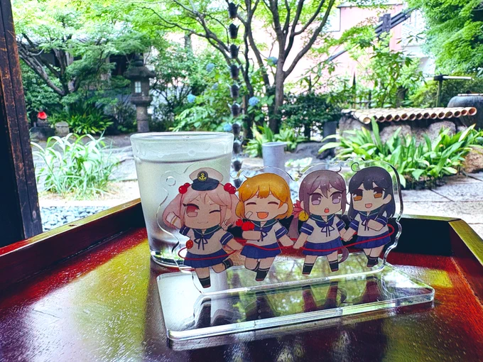 お庭を眺めながら試飲