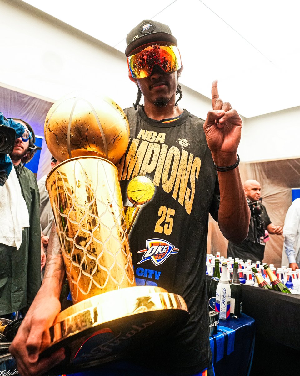 OKC THUNDER tweet media