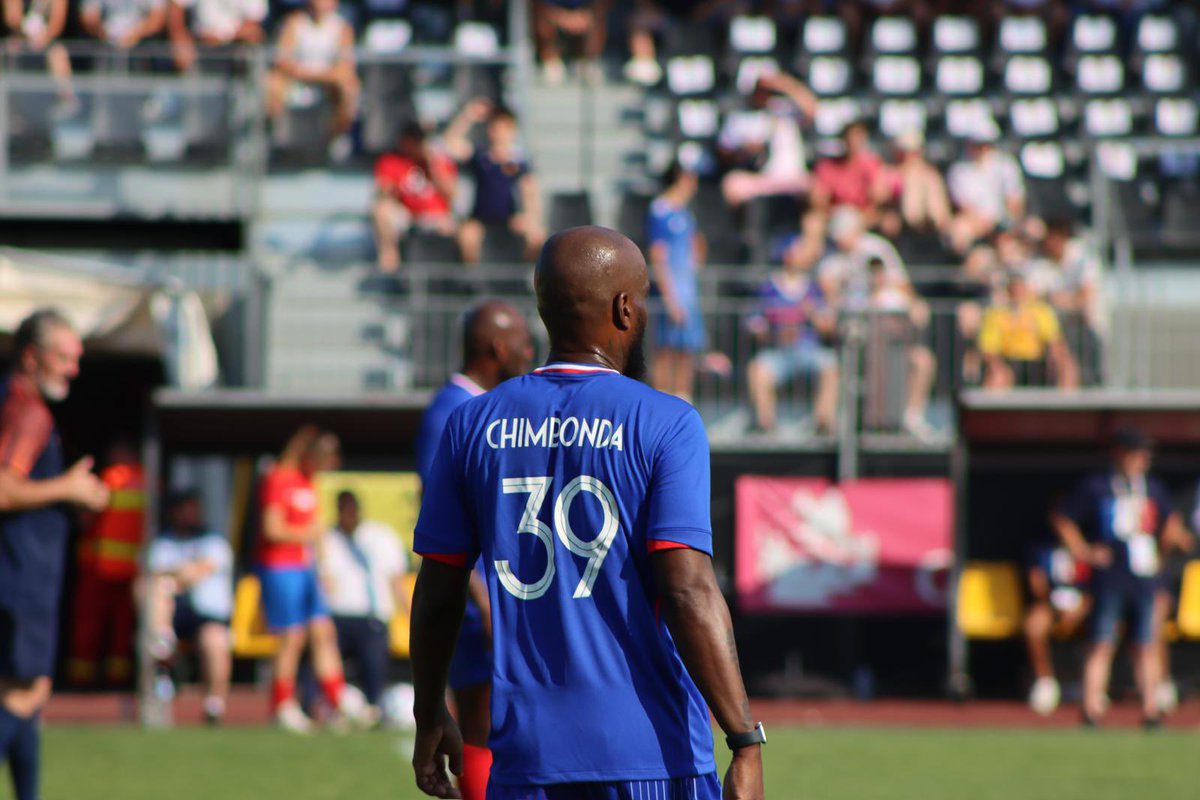 pascalchimbond1's tweet image. Still plenty love ❤️ for the game #footballislife