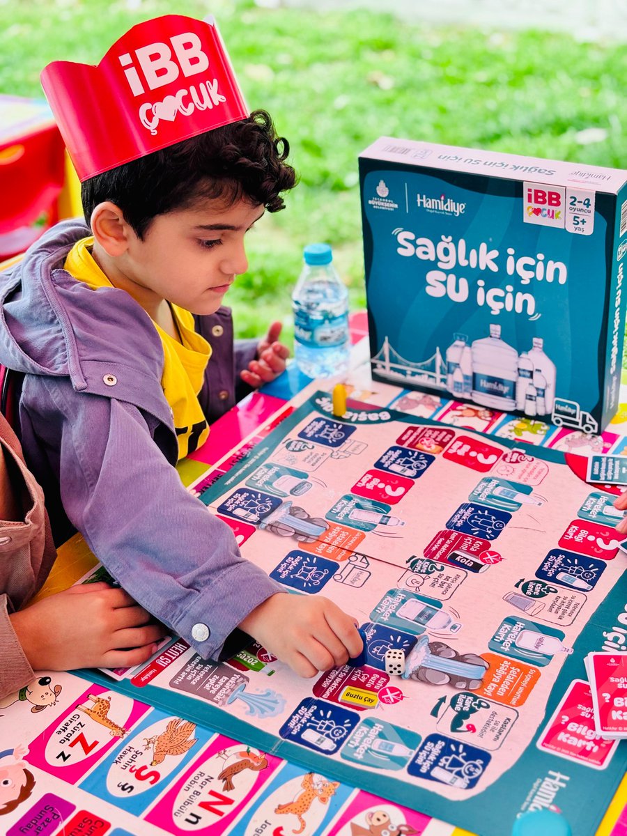 hamidiyeas's tweet image. Çocuklar ve Yetişkinler için: Hamidiye Sağlık için SU için Kutu Oyunu

Tarihi Mirasımız, İstanbul’un Değeri, Güvenilir, Sağlıklı ve Doğal Hamidiye Su olarak “Sağlık için SU için!” sloganımız doğrultusunda yepyeni bir Kutu Oyunu tasarladık!  

Çocuklar ve yetişkinler için su…
