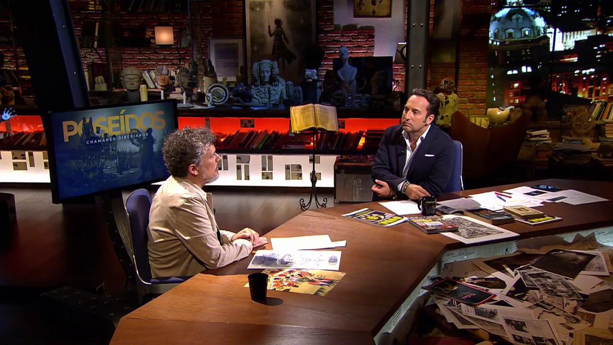 🪐 'Cuarto Milenio', con <a href="/navedelmisterio/">Iker Jiménez</a>, firma un gran 6,8% y 526.000 espectadores de media en <a href="/cuatro/">Cuatro</a> y vuelve a imponerse a su competidor en +3 puntos