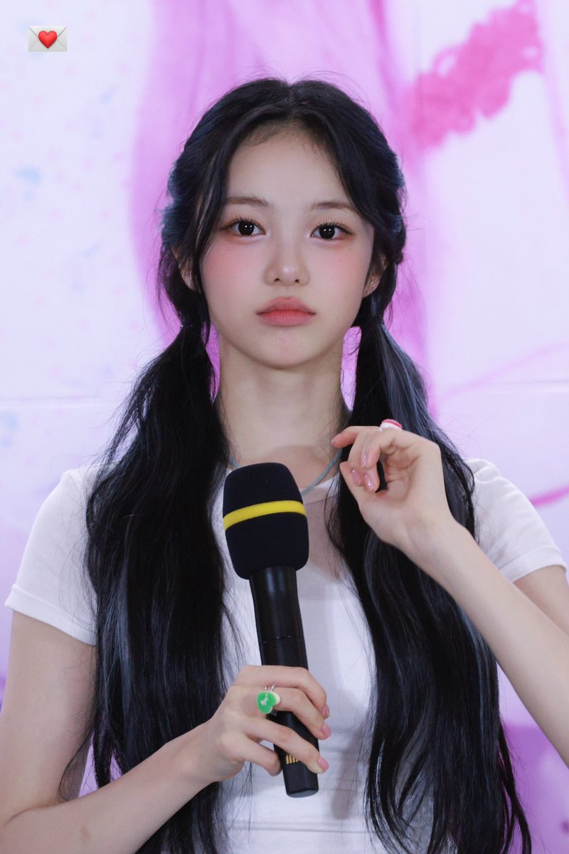 IAN_LoveLetter's tweet image. 250622

#IAN #이안 #Hearts2Hearts #하츠투하츠