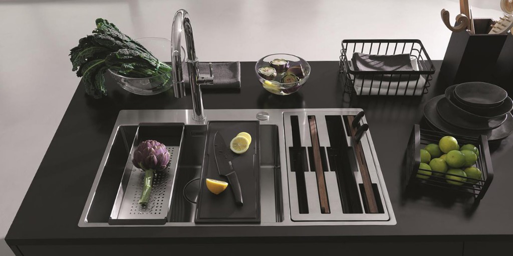 RIBAJ's tweet image. Elevate your kitchen designs to provide a hub for wellbeing, comfort and intelligent performance. These 3 products will help... [AD] @franke_group

#rjProducts #KitchenDesign #KitchenTaps #KitchenSink #ExtractorHobs #Interiors
ow.ly/we6550W4OZX