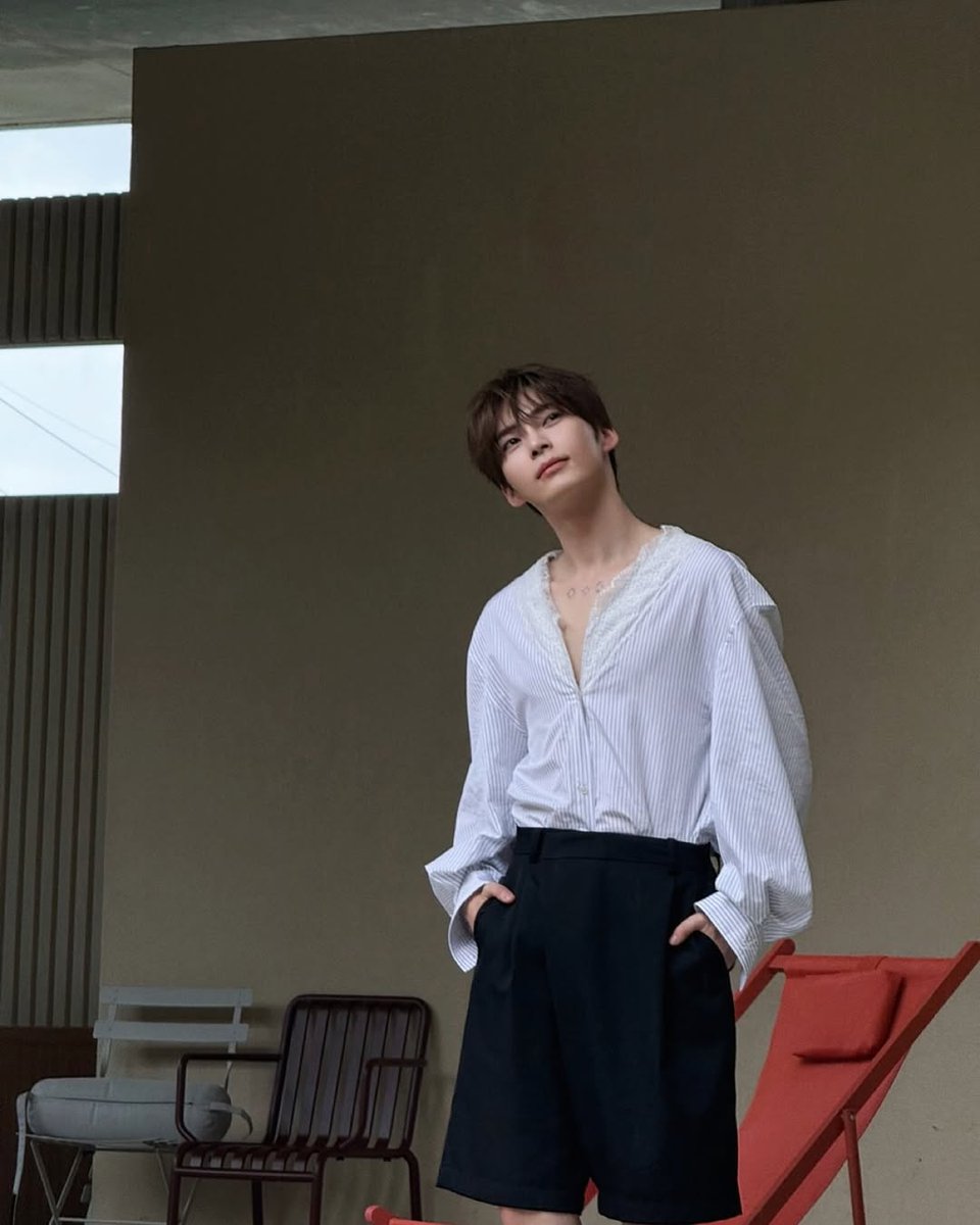 The double takes and candid moments are honestly my favorite parts of shooting with Björk and Berries. I never know what the next photo will look like, but that’s the fun of it. The vibe is always chill and natural, and I end up with memories that last way beyond summer.