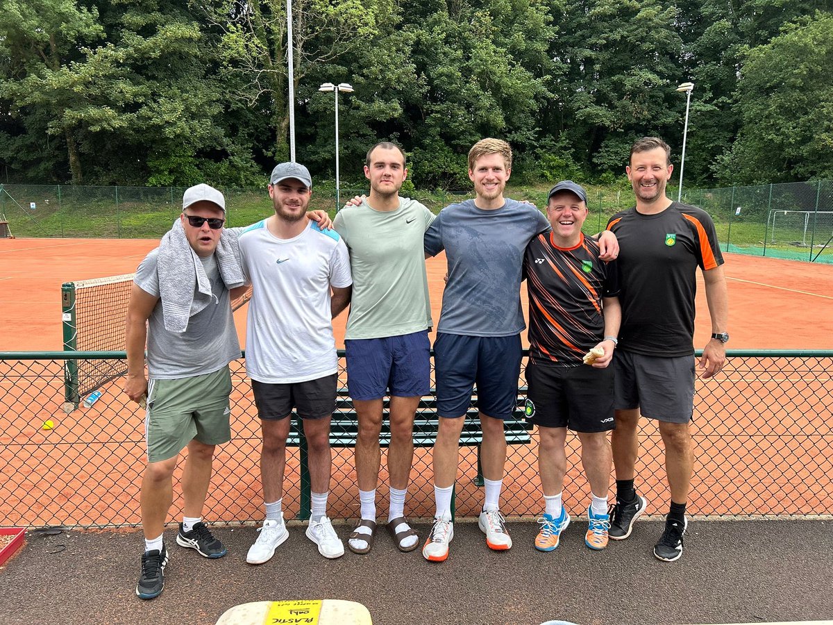 On Saturday the WTC Men’s 2nd team remained unbeaten with a strong 5-1 win at Bridgend 💪🏼 Now top of Division 2 at the halfway point with 4 home matches to come! 🎾