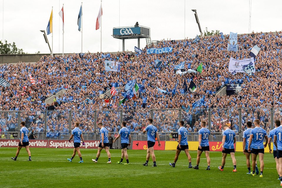 Barry Jones ® tweet media