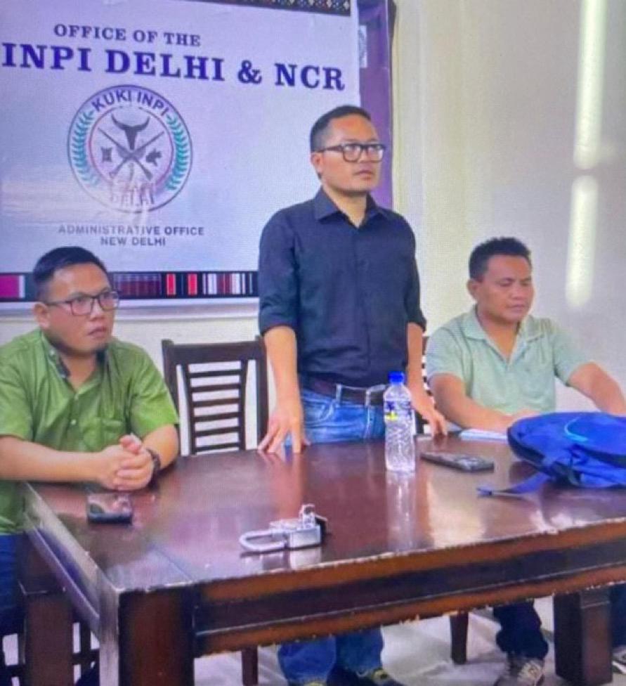 Ema Leibak na Yaiphare (@yaiphare2020) on Twitter photo Paojakhup Guite with his new clean shave looks ๐ฉ in Delhi.
Question is : there is an FIR against this guy!!
Why not arrest him or is it quashed? Or any court ruling is there?
<a href="/manipur_police/">Manipur Police</a> Paojakhup Guite with his new clean shave looks ๐ฉ in Delhi.
Question is : there is an FIR against this guy!!
Why not arrest him or is it quashed? Or any court ruling is there?
<a href="/manipur_police/">Manipur Police</a>